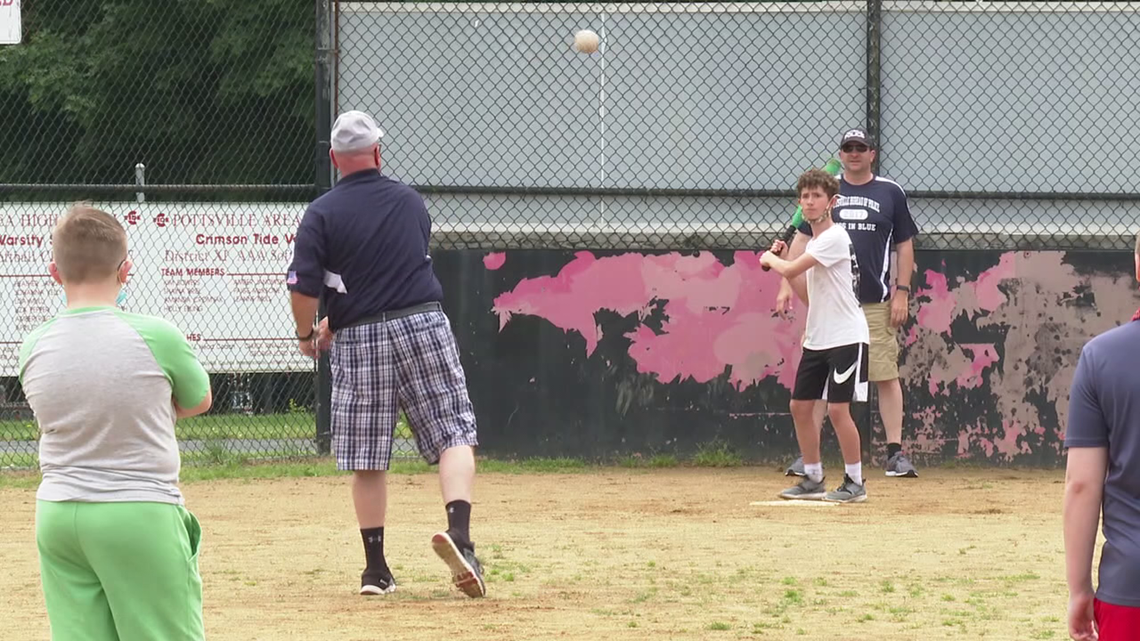 Police and students face off on the diamond - Vimarsana News