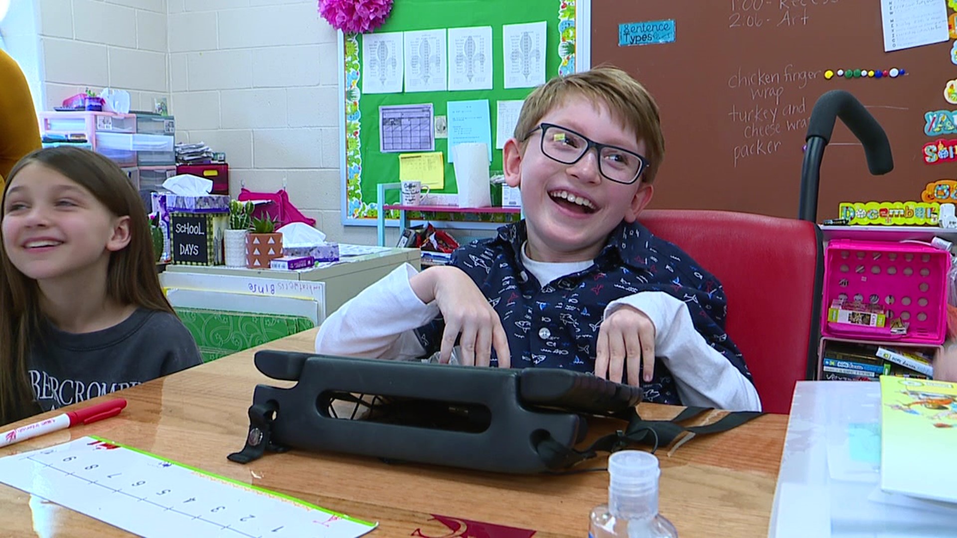 Students from the Schuylkill Technology Center worked together to build an elementary student a one-of-a-kind desk that's wheelchair accessible.