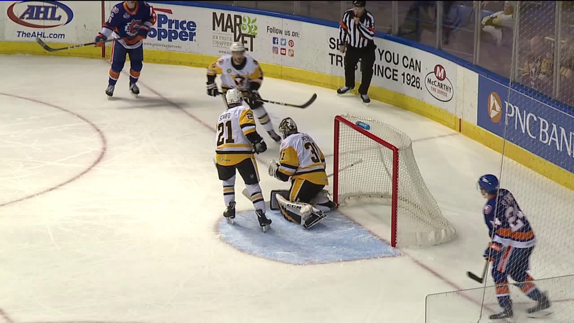 Peters Helps Penguins to 3-1 Win Over Sound Tigers