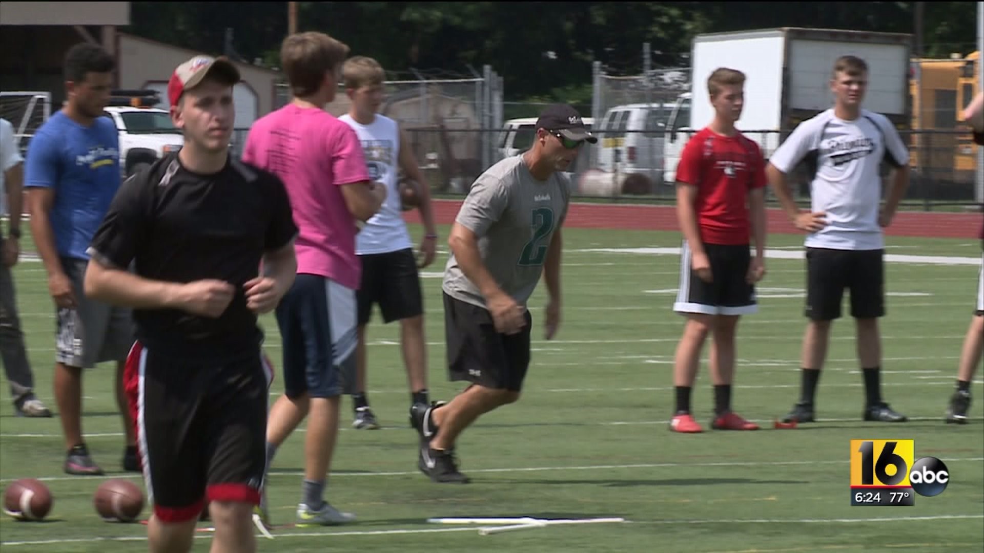 David Akers Discusses When Kids Should Pick Up Kicking