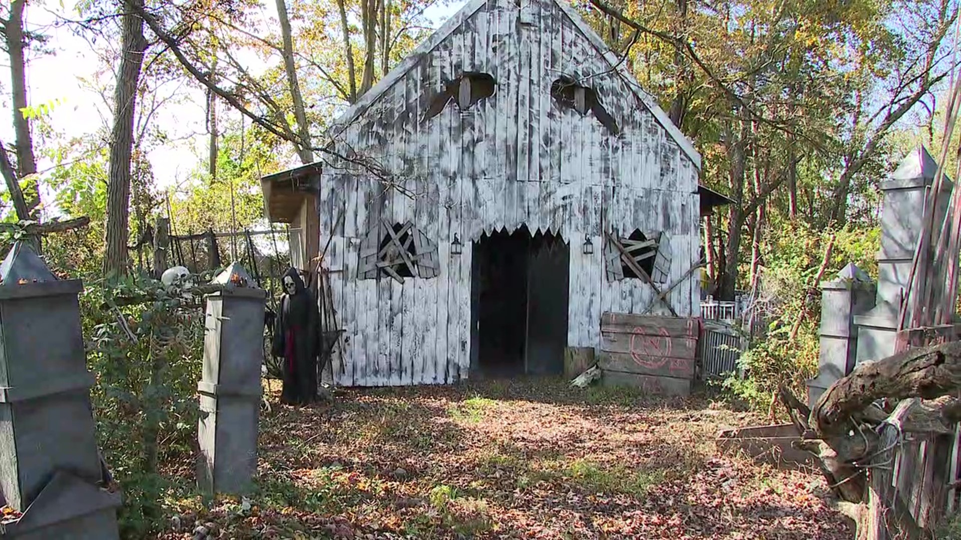 Firefighters prepare for Elysburg Haunted House