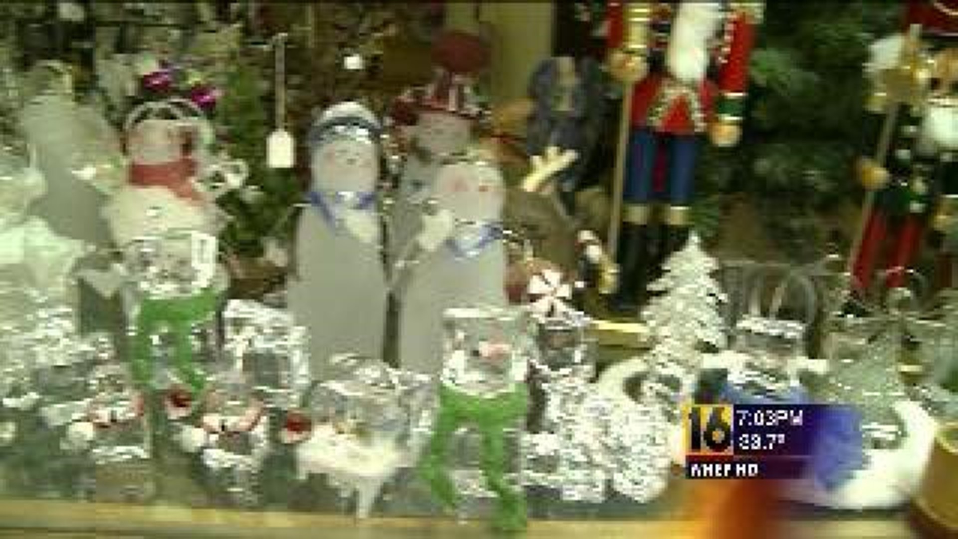 Holiday Shopping in Honesdale