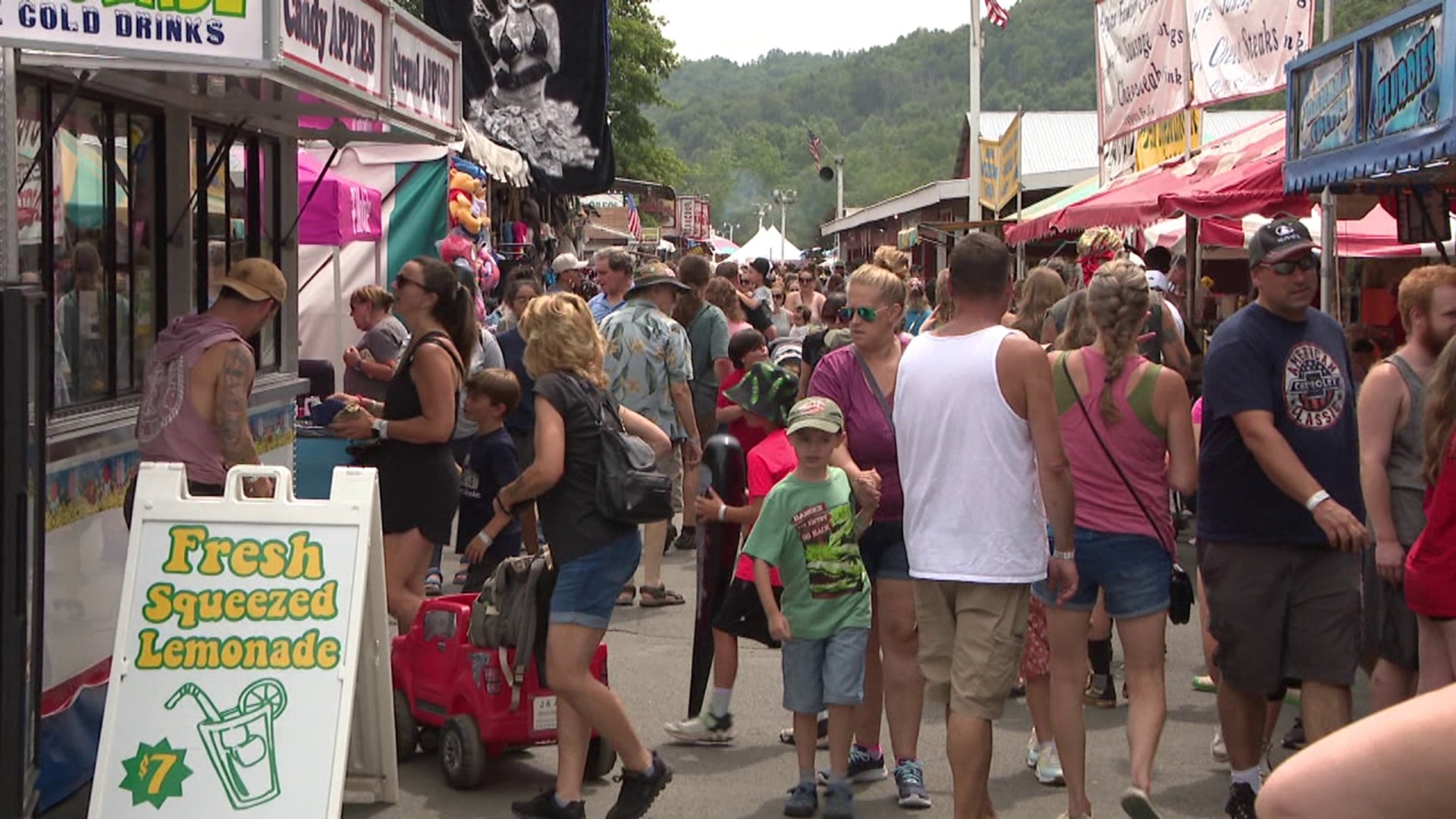 Newswatch 16's Emily Kress takes us to the Wayne County Fair to show us why people come out year after year.