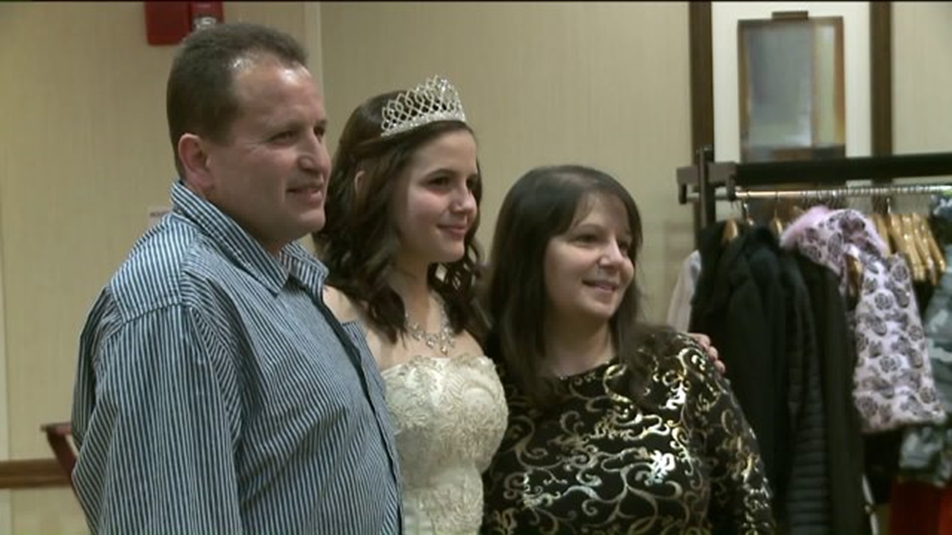 Girl Uses Her Sweet Sixteen To Celebrate Mother's Win Over Cancer