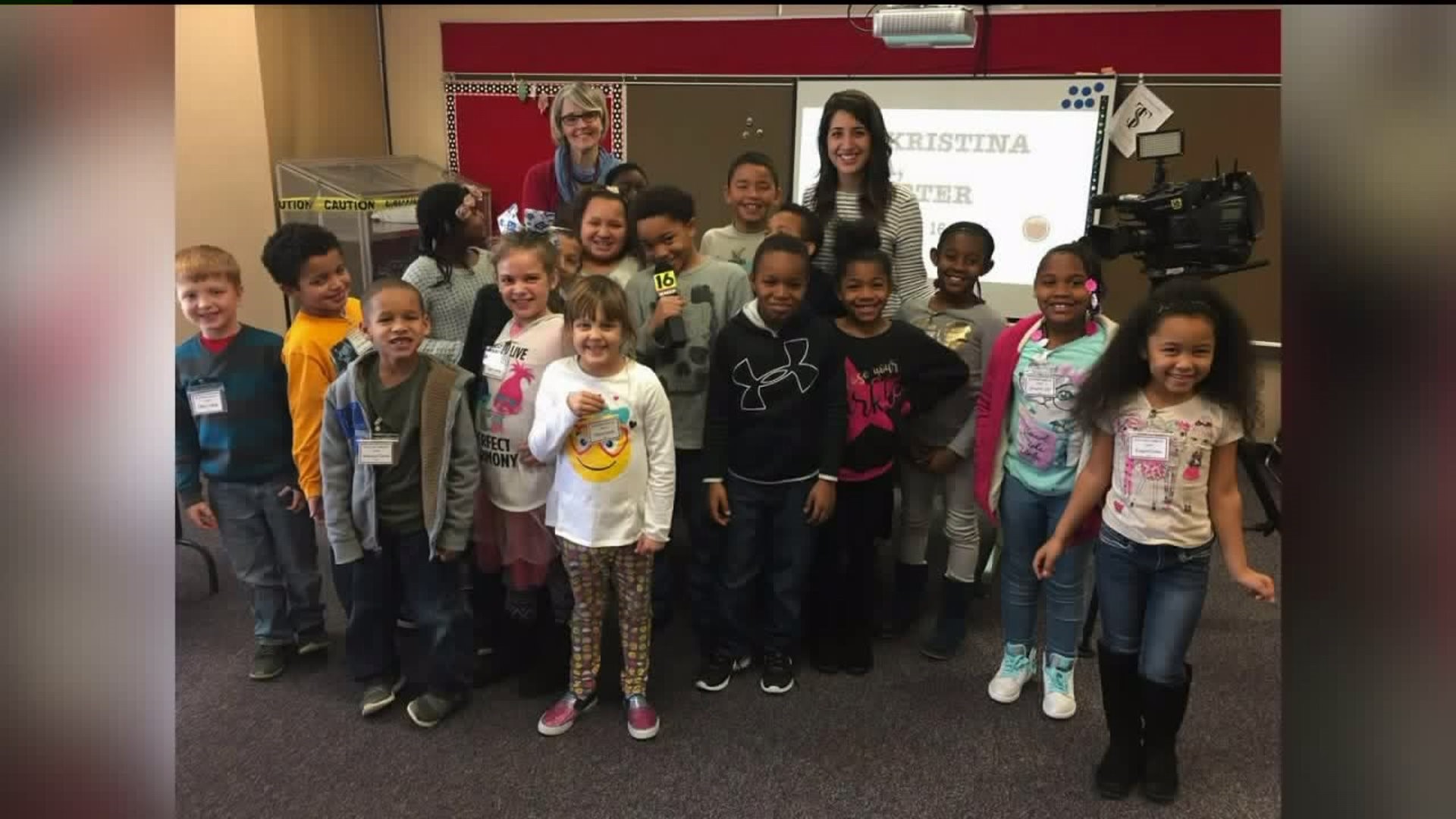 Elementary Students Learn about Being a Reporter