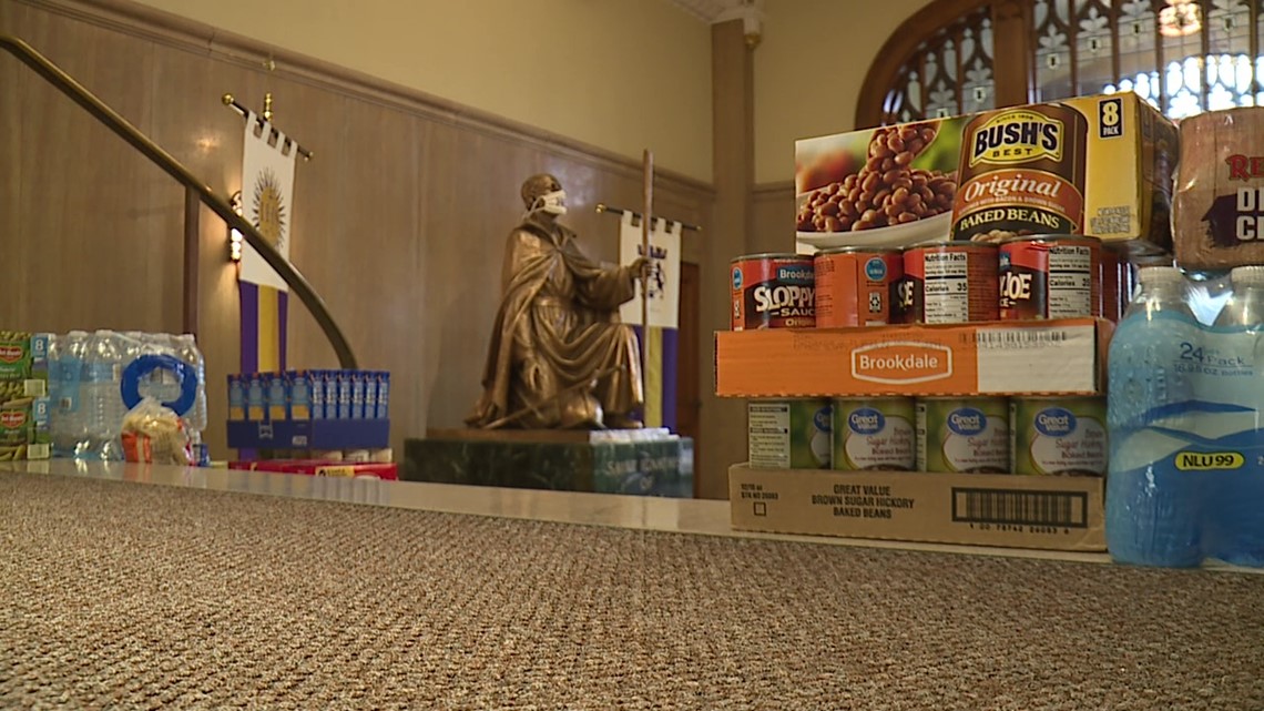 Food drive to feed needy at Scranton Prep in Scranton