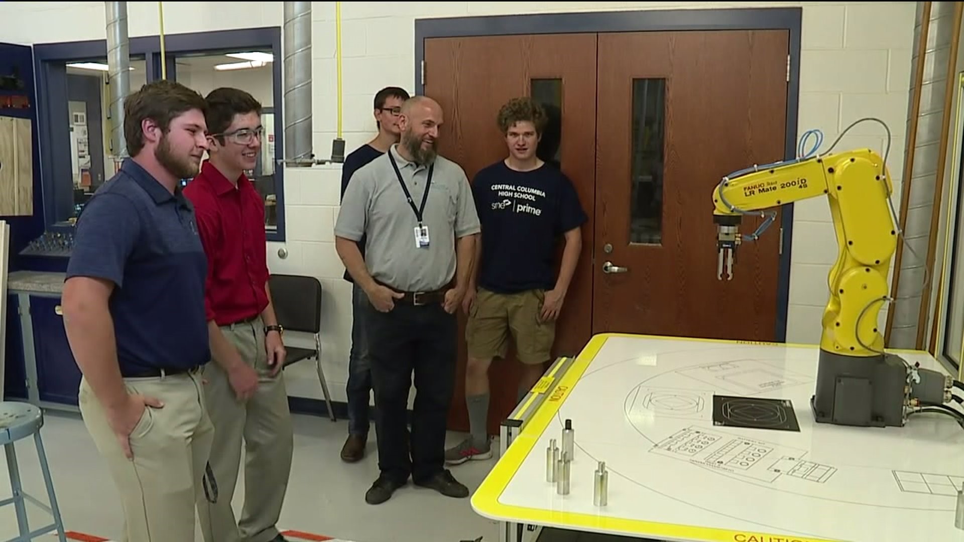 Students Discuss Manufacturing Jobs