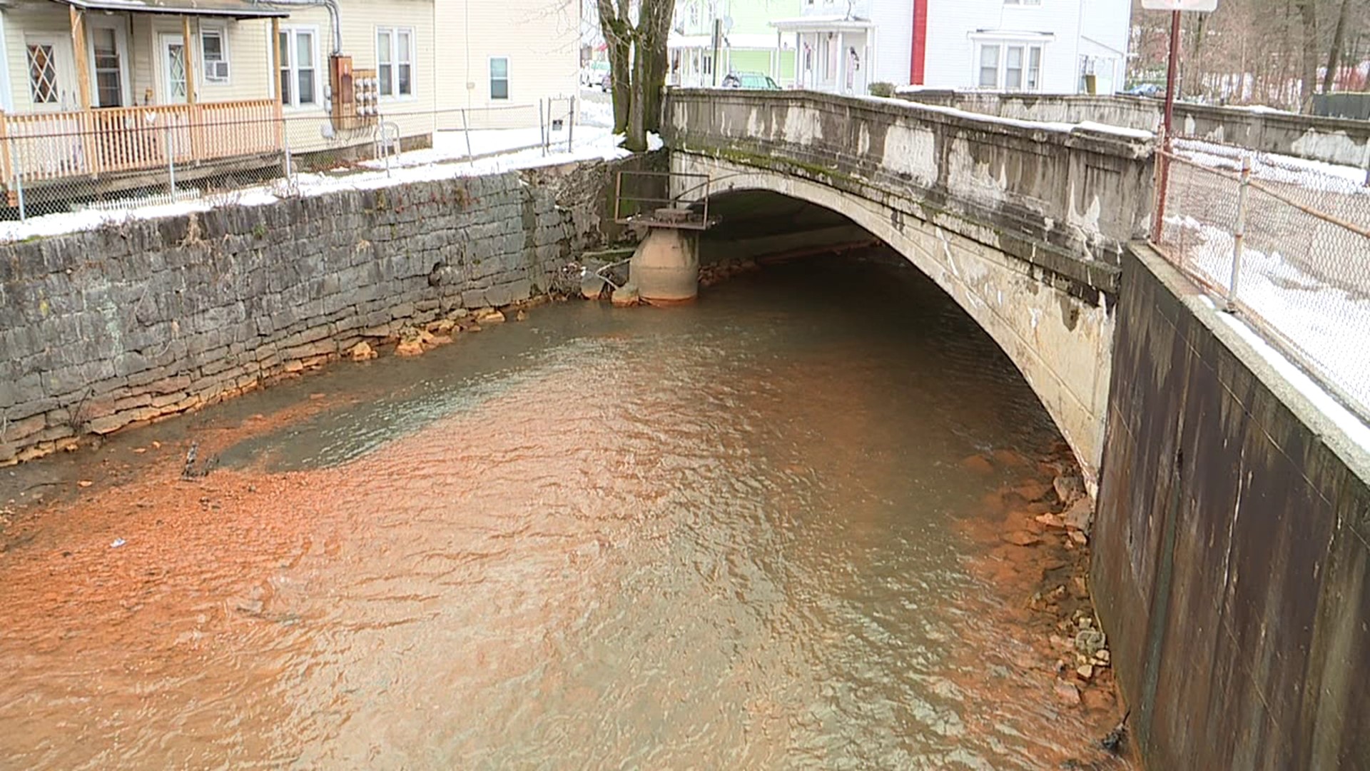 Newswatch 16's Jack Culkin spoke with residents in Port Carbon who are going from shoveling snow to preparing for potential flooding.