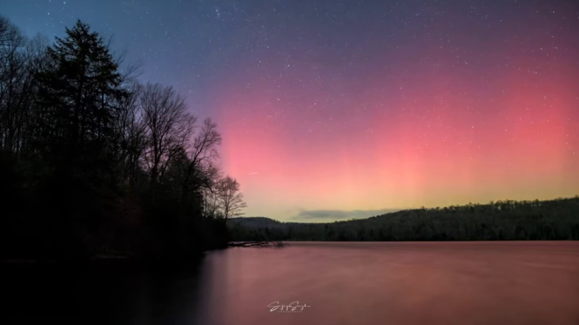 The Northern Lights were seen over the weekend in Sullivan County, and an area photographer was able to capture the phenomenon.