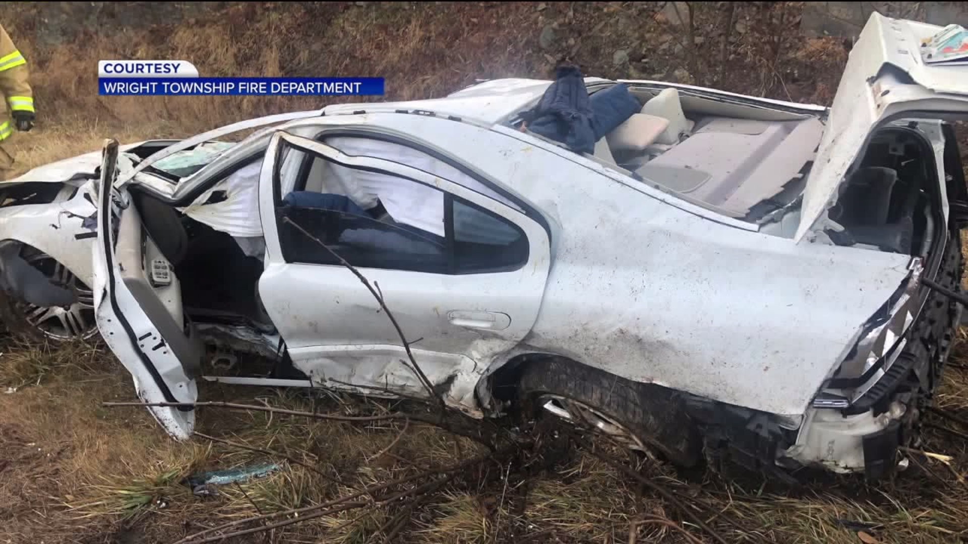 Only Minor Injuries After Car Crash Near Mountain Top