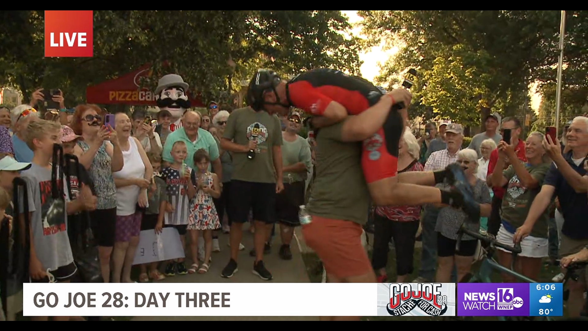 洋楽 SKANLESS JOE / Keepin Ya Subbin Joe arrives in Sayre on day 3 of Go Joe 28 and gets a special