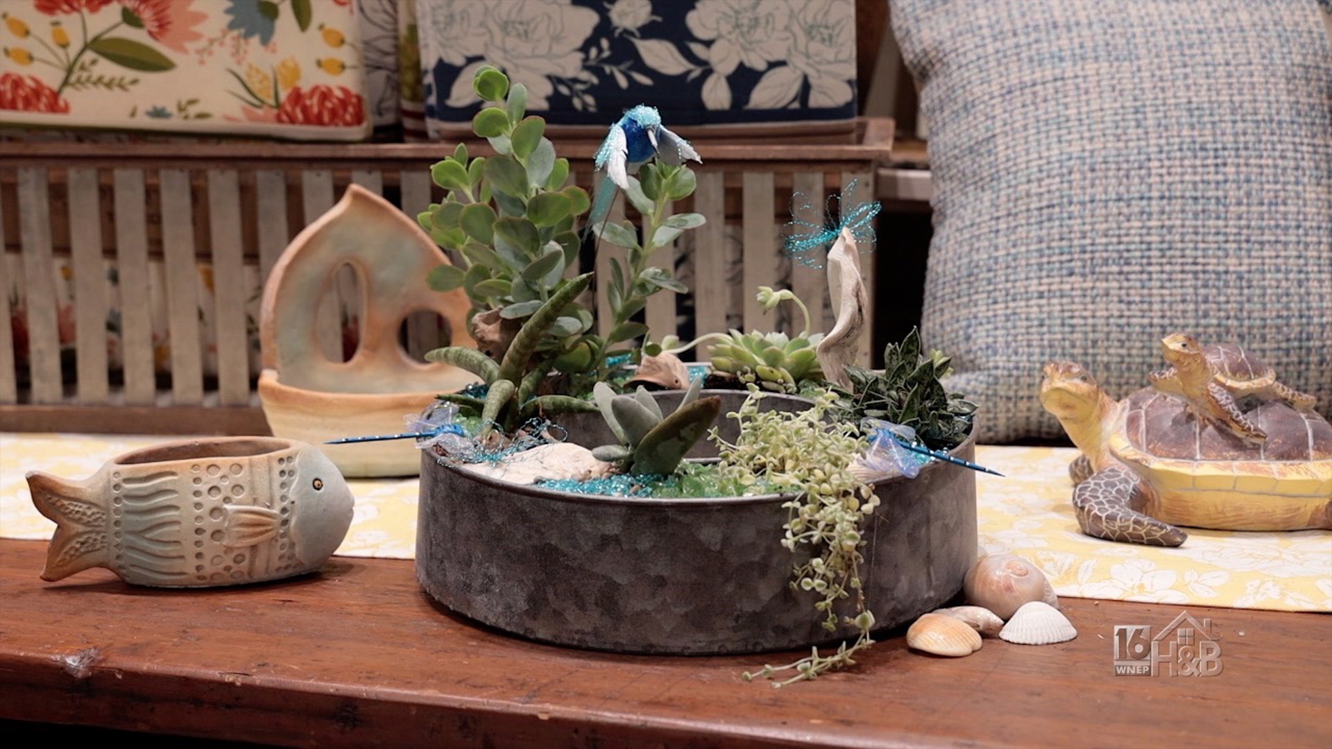 Beach Vibe Table Top Planters!