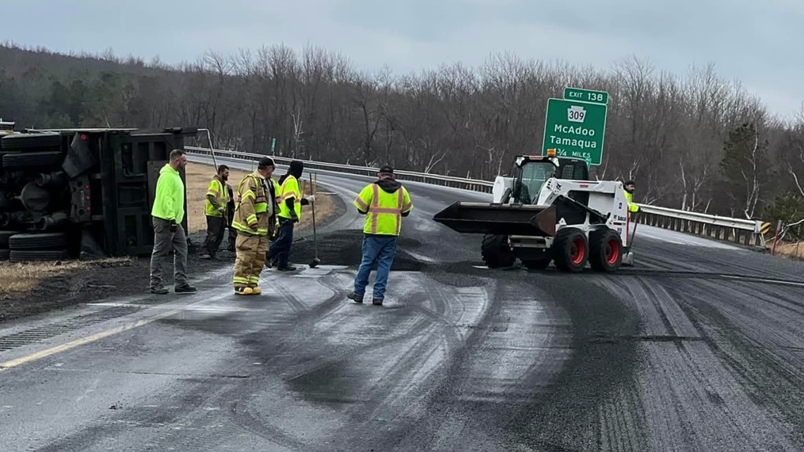 Interstate 81 in Schuylkill County was left covered in coal | wnep.com