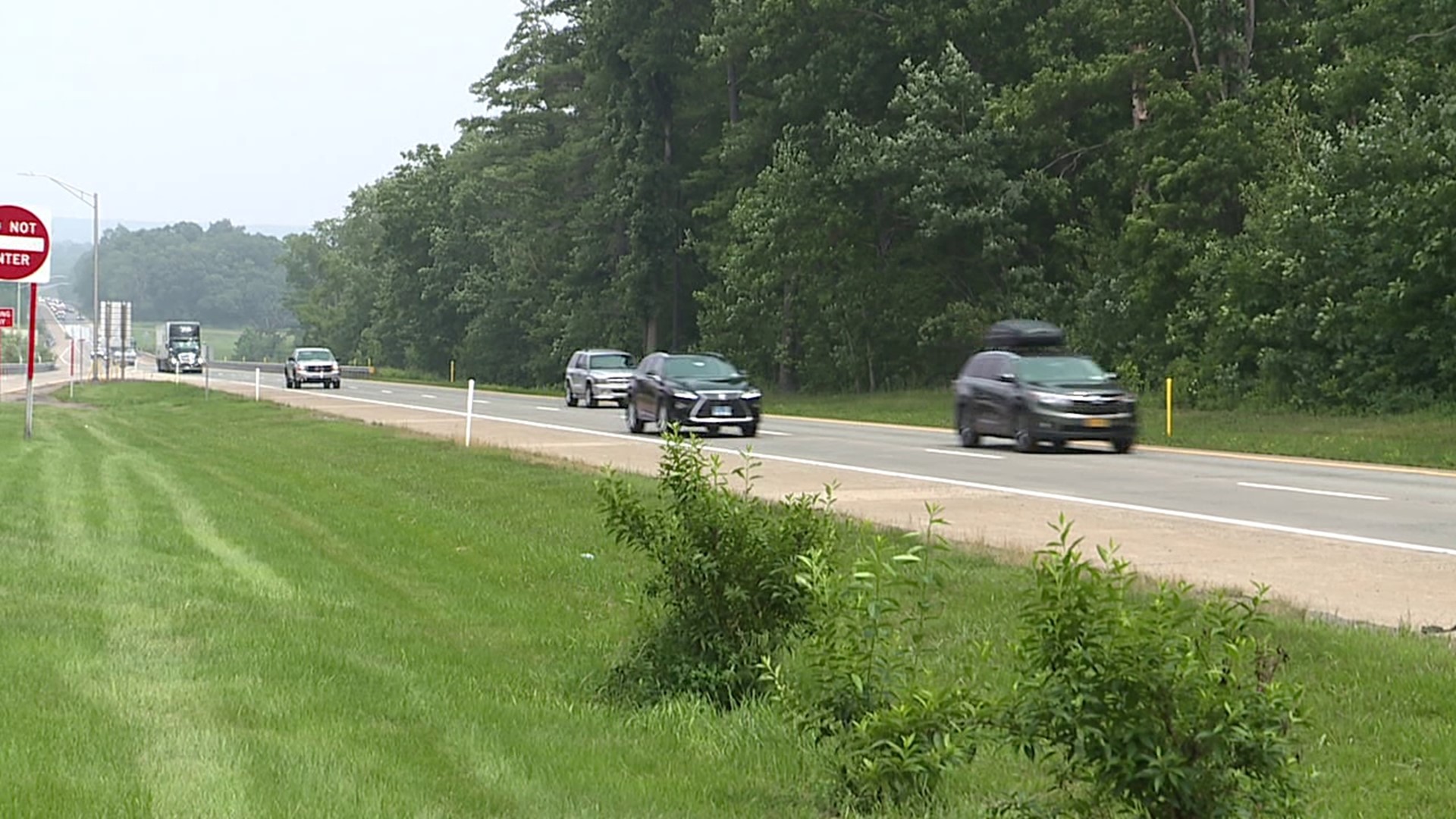 Newswatch 16's Emily Kress found lots of travelers taking a break from driving in Luzerne County.