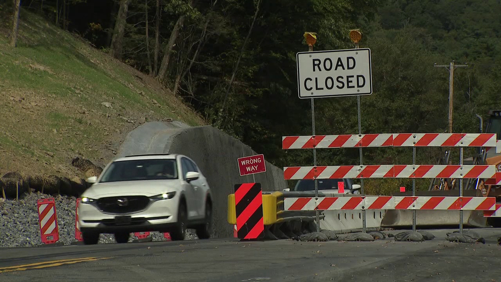 Newswatch 16's Emily Kress spoke with businesses and drivers in Chestnuthill Township about the project on Route 115.