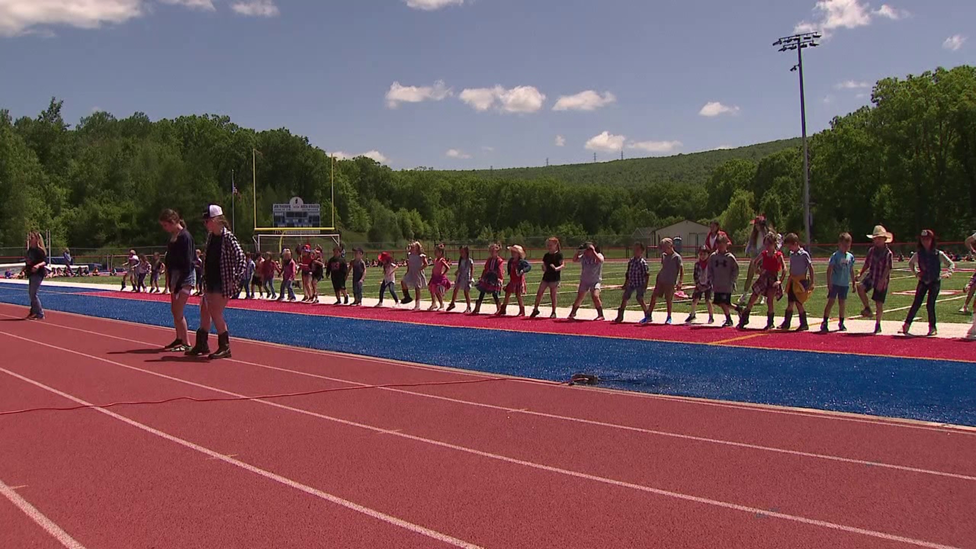 Hundreds of students put on their dancing boots. Newswatch 16's Emily Kress gives us a look at the show in Jim Thorpe.