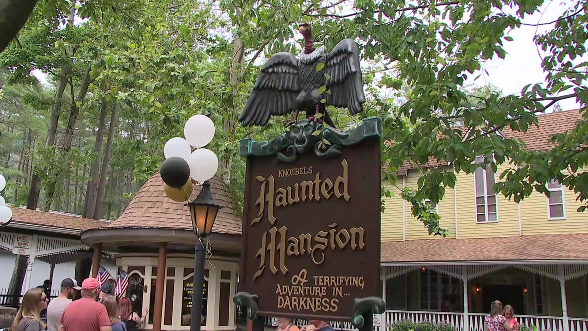 Newswatch 16's Scott Schaffer shows us the big crowd that turned out to wish the Haunted Mansion a happy birthday.