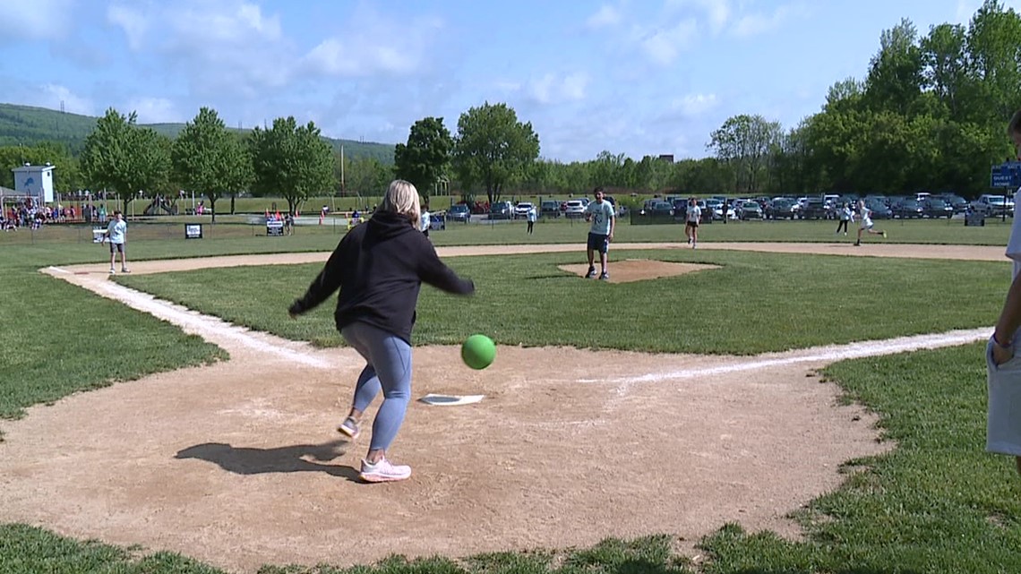 Mid Valley Elementary Center hosted a kickball tournament