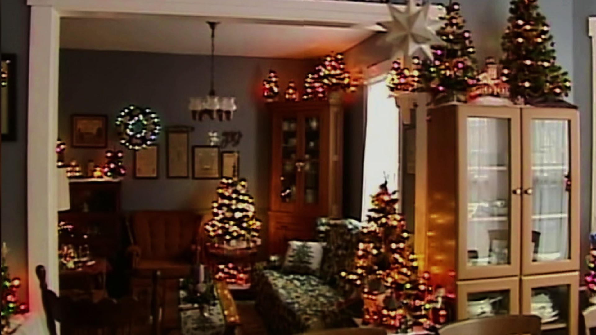 Why have one Christmas tree when you can have dozens? Mike shares a visit to the Tunkhannock area from 2006.