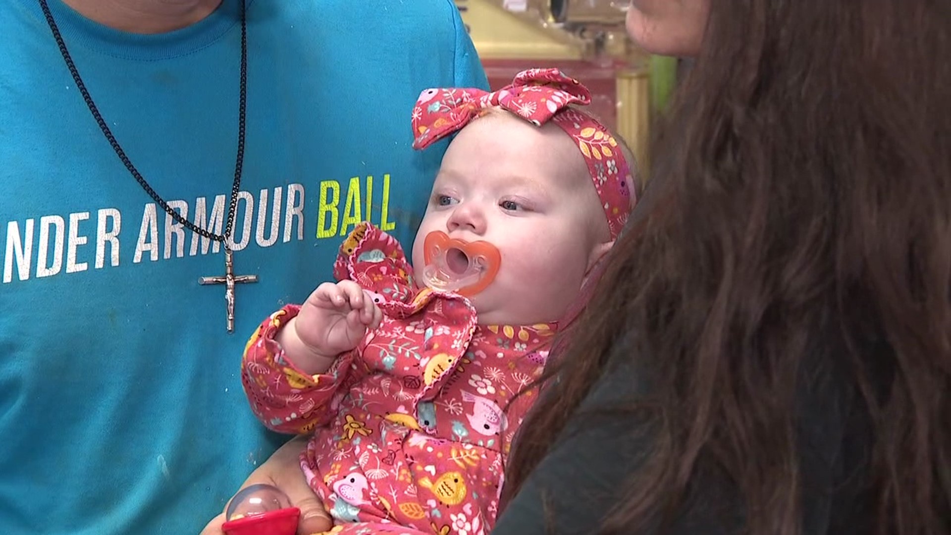A family from Mount Carmel is relying on faith. Their 7-month-old daughter Aspen Faith recently came home from the hospital for the first time.