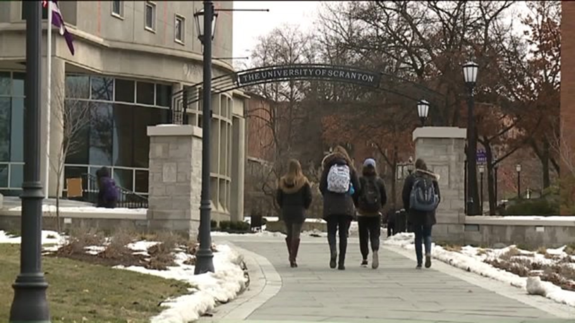 Colleges Make Transfer Agreements for Students