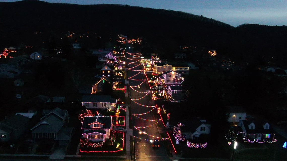 Visit Candy Cane Lane On The Pennsylvania Road