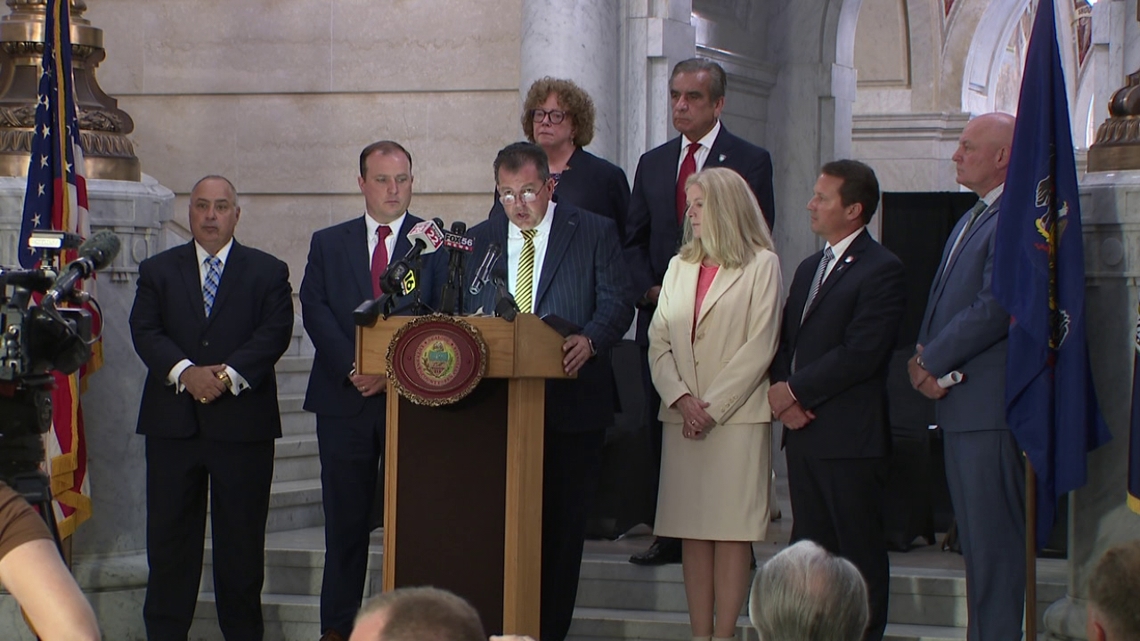 Prosecutors urge lawmakers to act on second-degree murder sentencings
