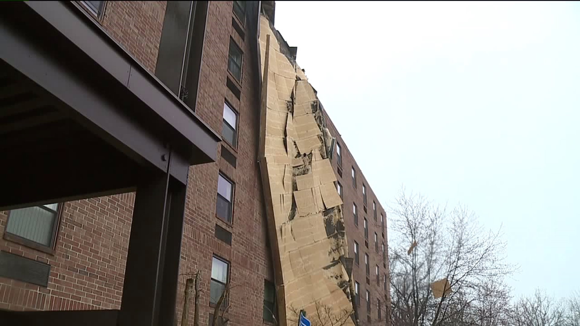 Residents Allowed to Return Home After Wind Ripped Roof Off Apartment Building