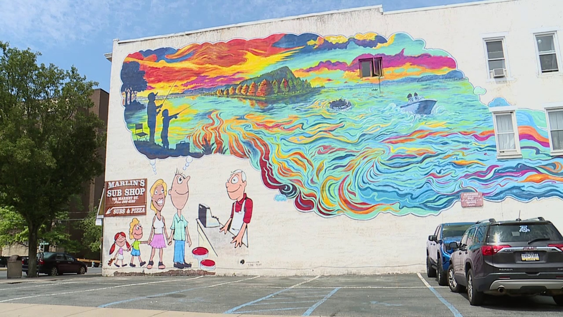 Marlin's Sub Shop on Market Street in Sunbury recently got a makeover in the form of a mural. Newswatch 16's Nikki Krize shows us what makes the picture unique.