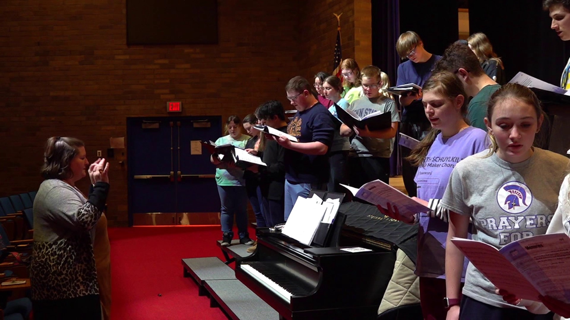 Music students in Schuylkill County are working to make a difference in Ukraine by dedicating their performance to an audience overseas.
