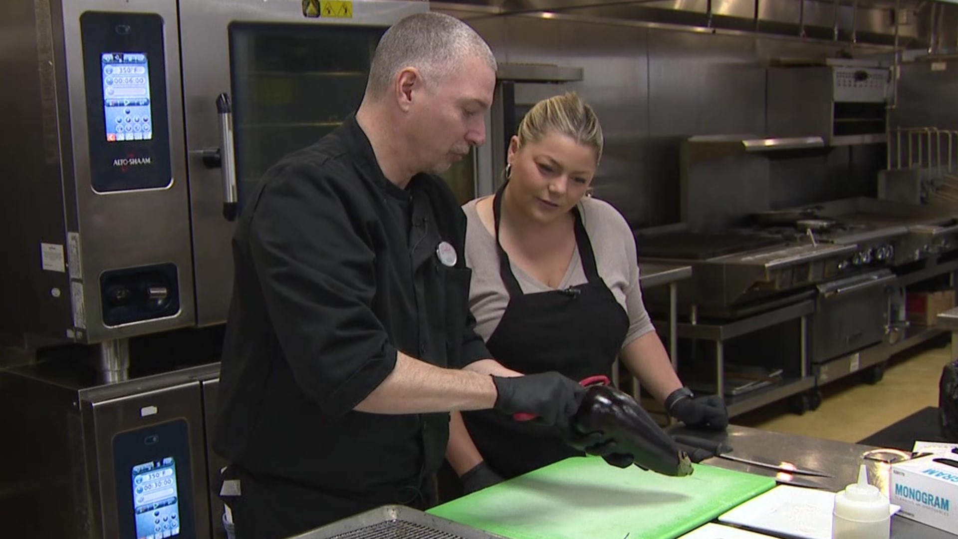 Newswatch 16's Amanda Eustice stops by a resort in Monroe County to show us what it takes to be a prep cook.