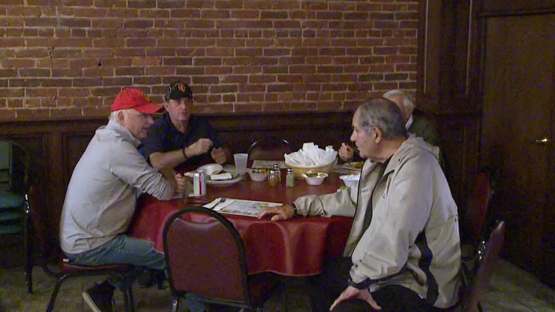 Free dinner held for veterans in Scranton | wnep.com