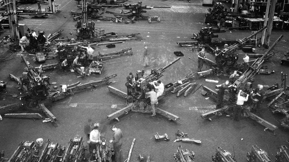 Hydro Extrusions honors WWII history at Cressona plant