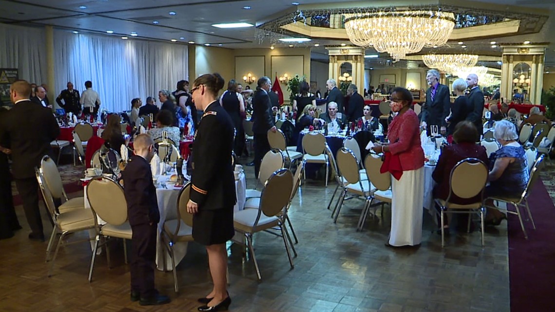 Fall ball fundraiser to benefit veterans' services group held in Dickson City - Vimarsana News