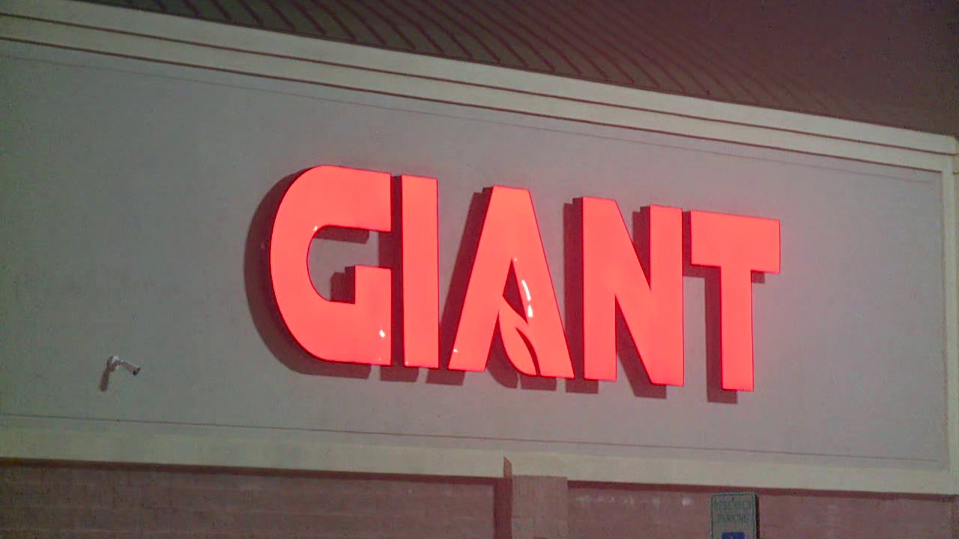 Flames broke out at the Giant on Nay Aug Avenue shortly after 4 a.m.
