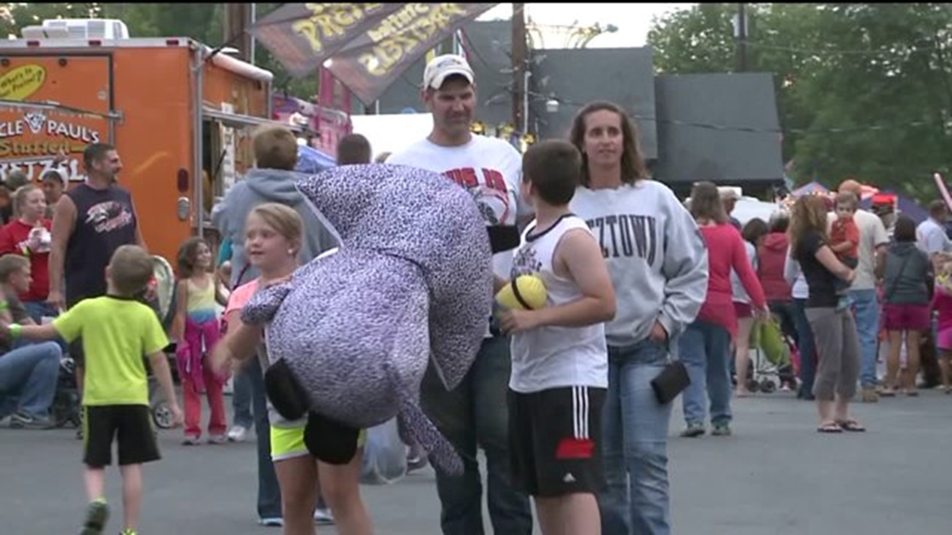 Despite Fall Feel, Folks Flock To Schuylkill County Fair