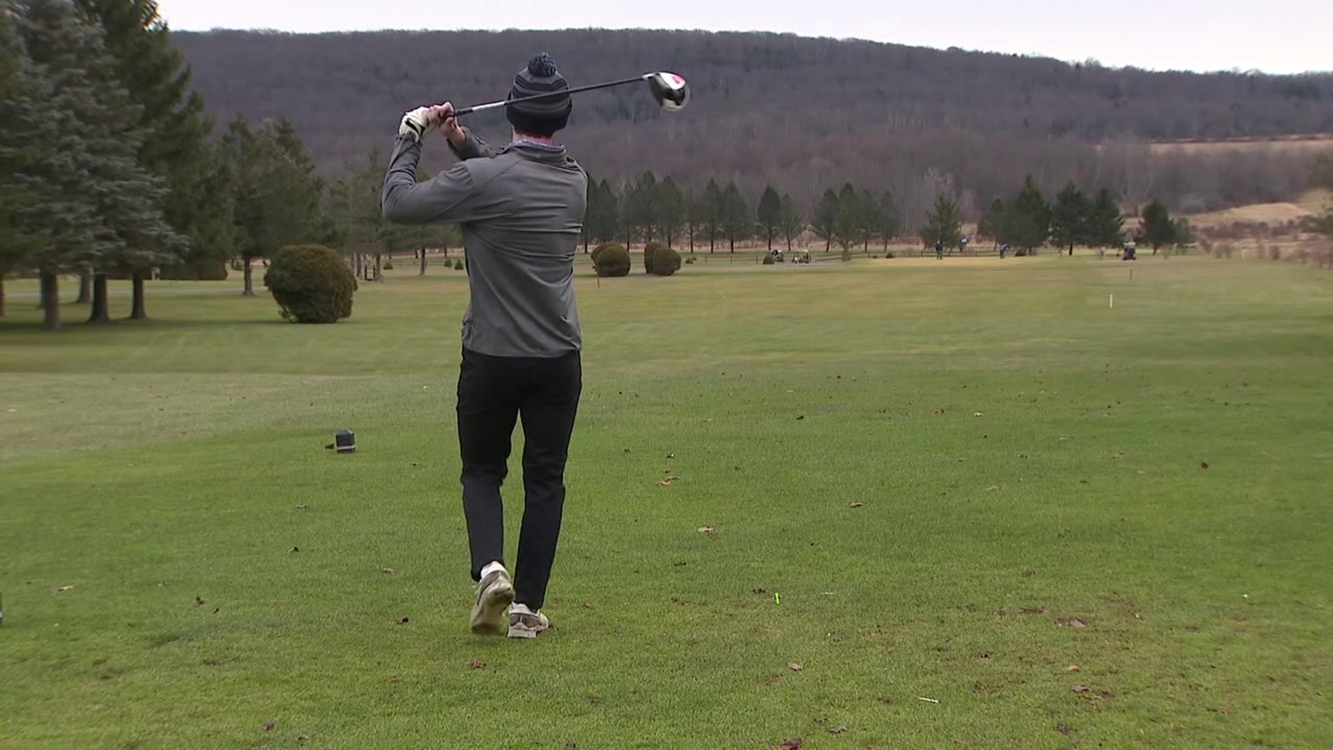 The warm weather allowed golfers near Carbondale to get in some holiday swings.