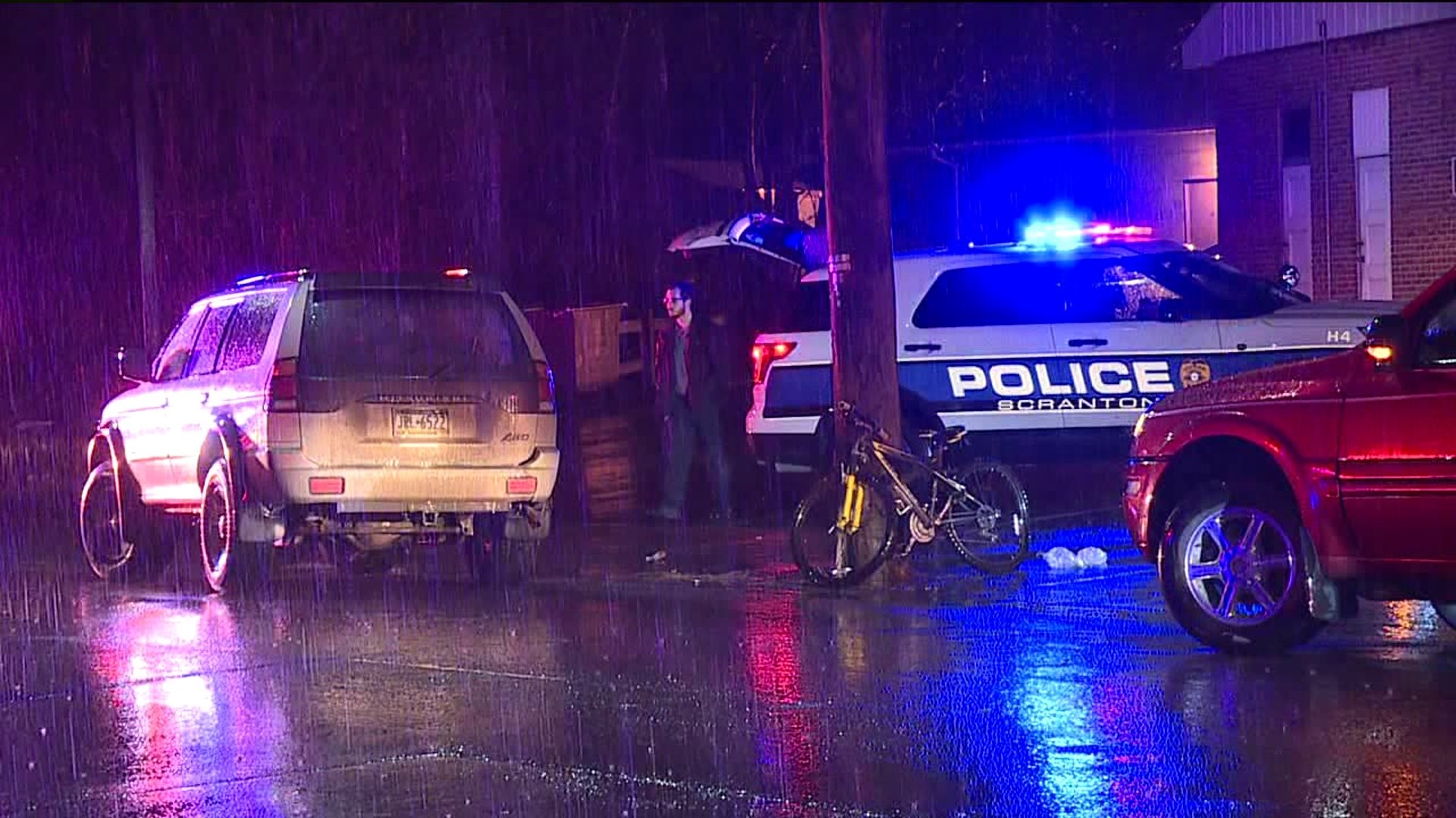 Bicyclist Hit by SUV in Scranton