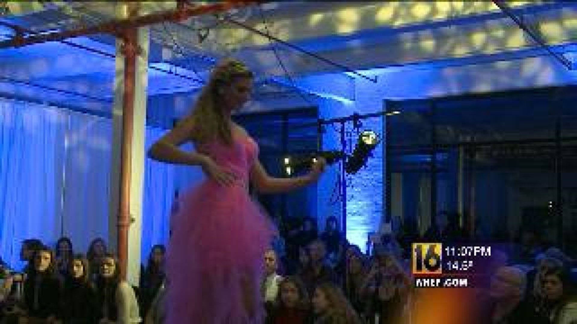 Prom Fashions For A Cause