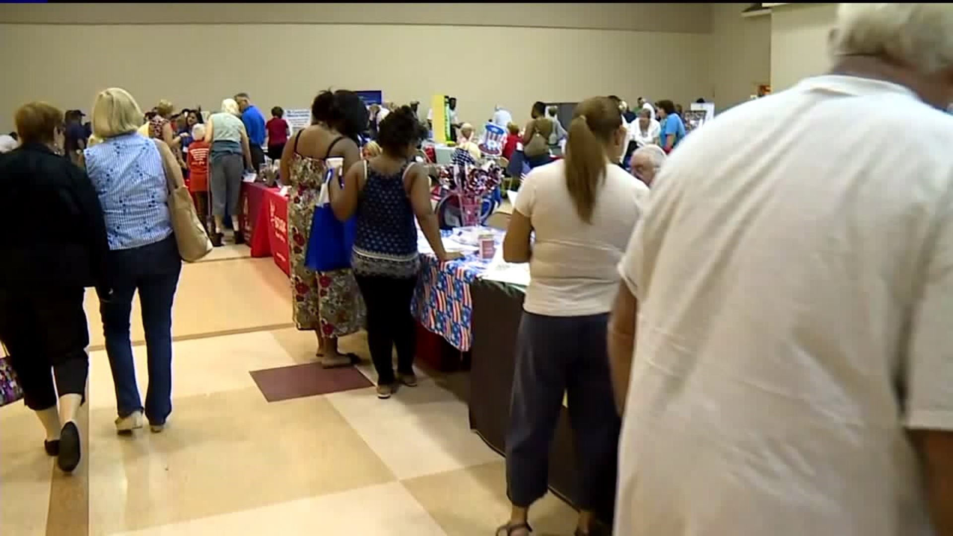 Thousands of Seniors Show Up for Expo