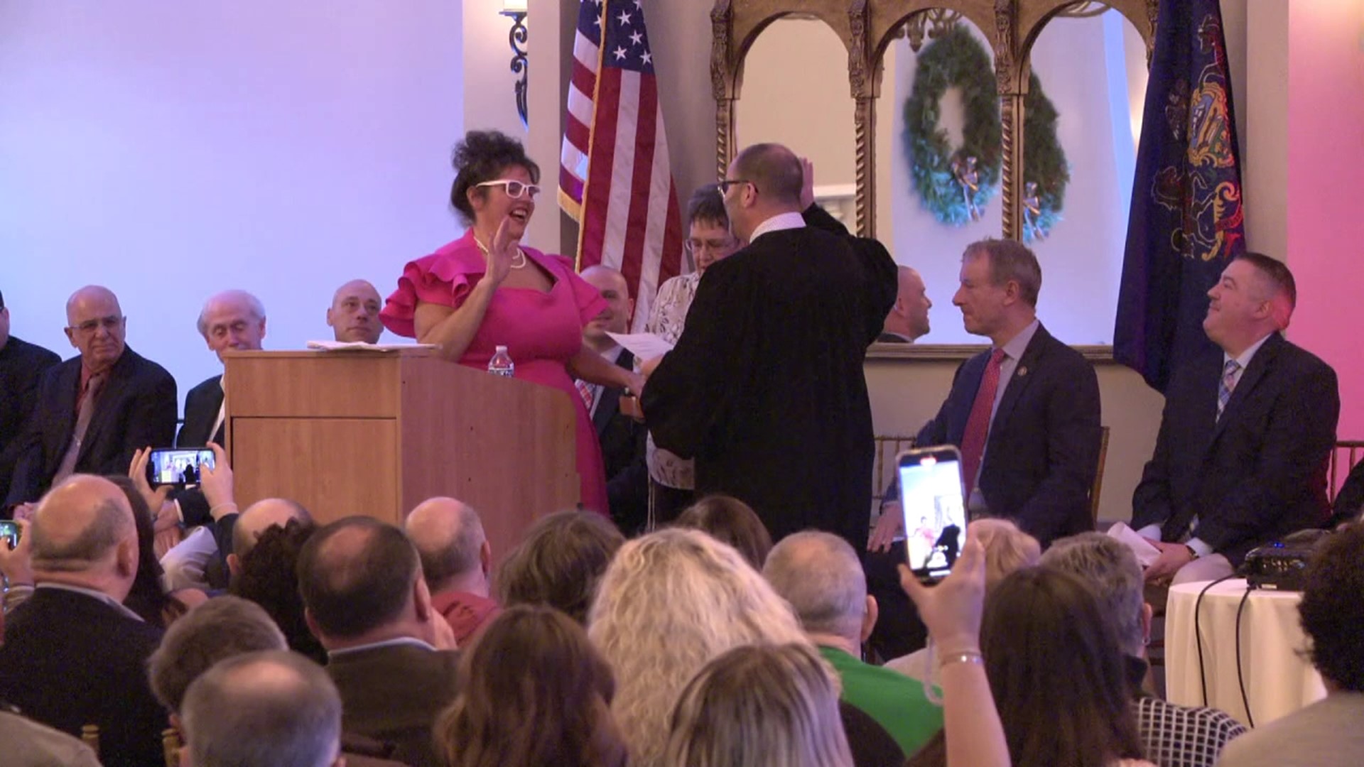 After nearly twenty years, the city of Carbondale officially has a new mayor.