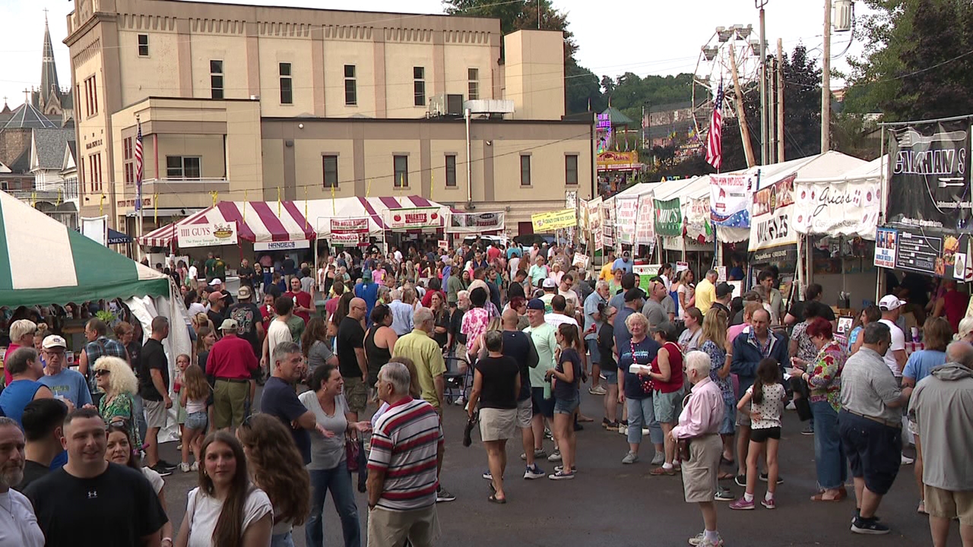 Newswatch 16's Adithya Iyer shows us what the festival does for businesses in the city.