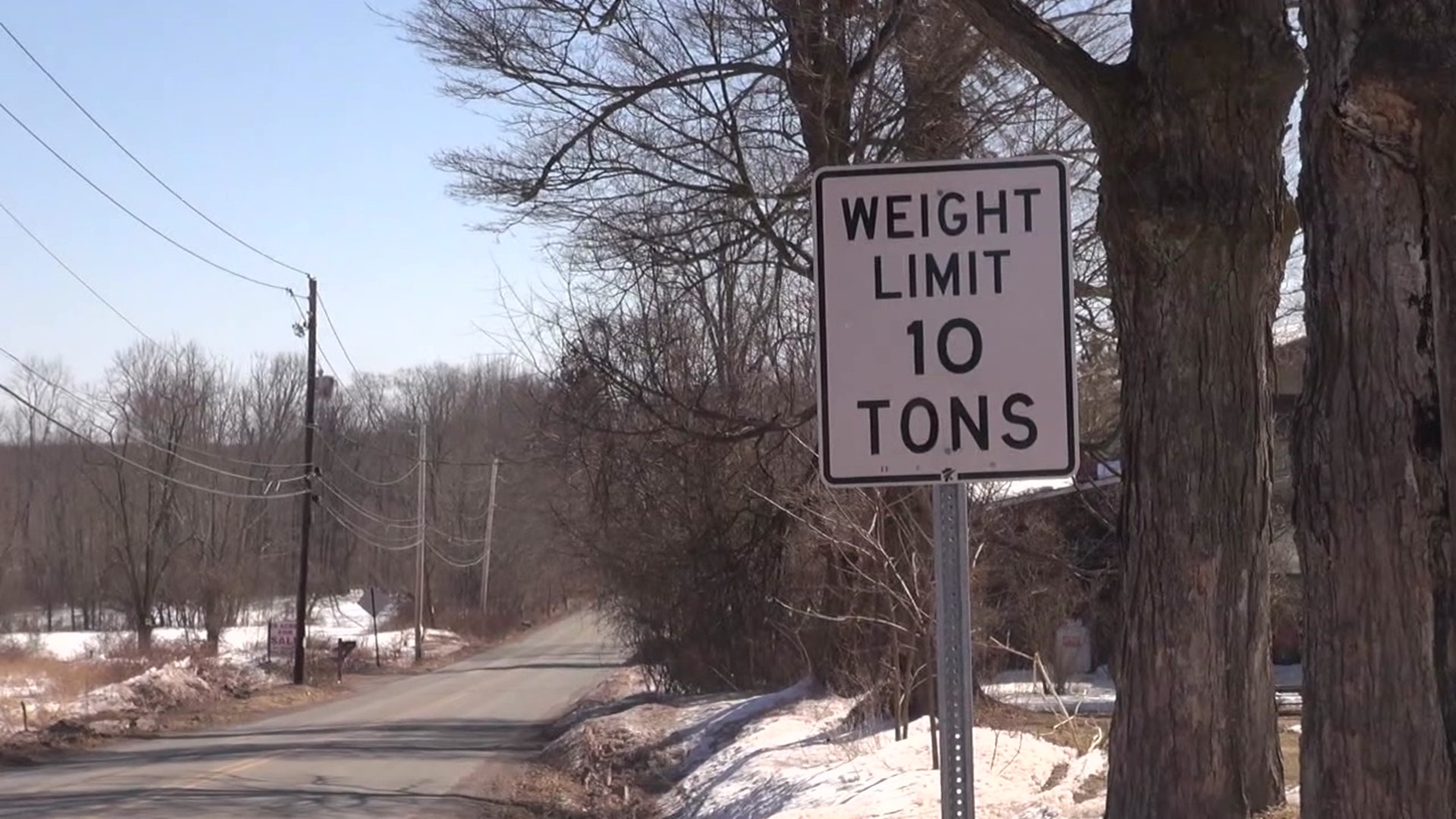 Restricting truck traffic on Owego Turnpike