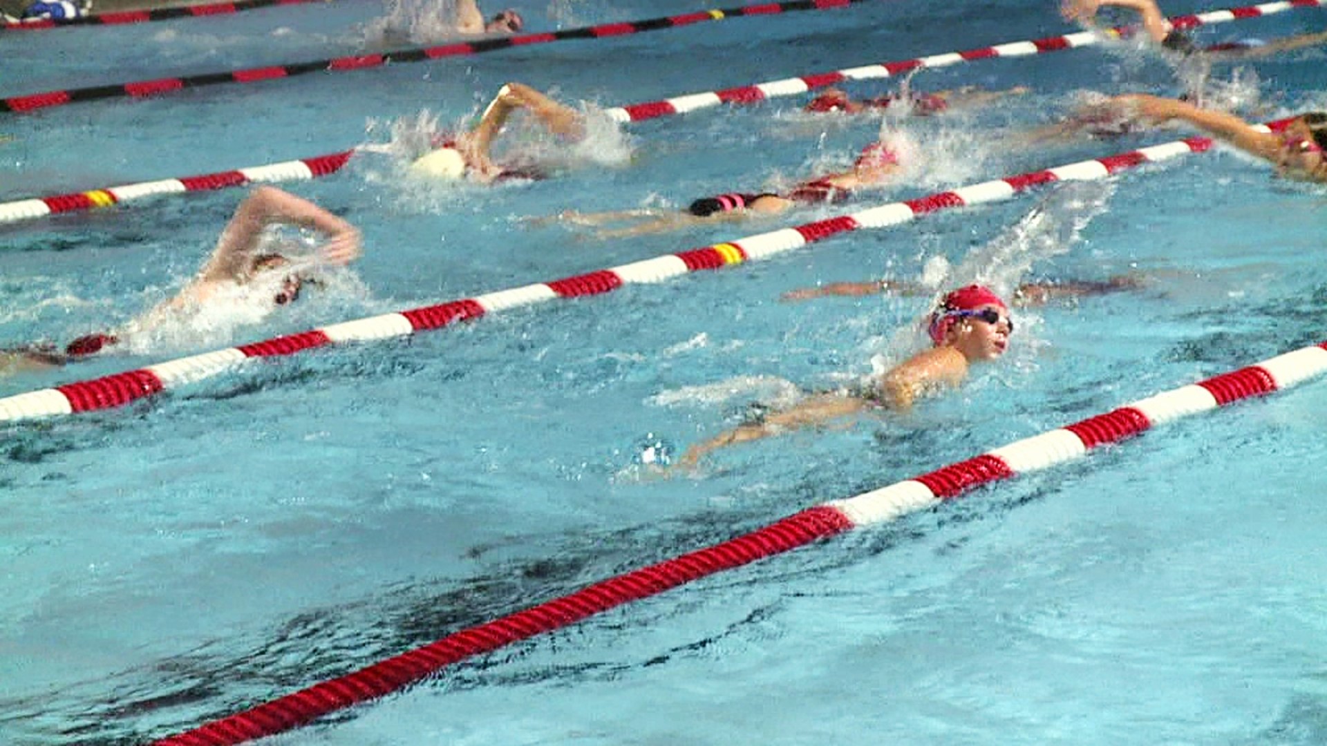 Newswatch 16's Claire Alfree joined some swimmers in the pool to see how much training it takes to land on the winners podium.