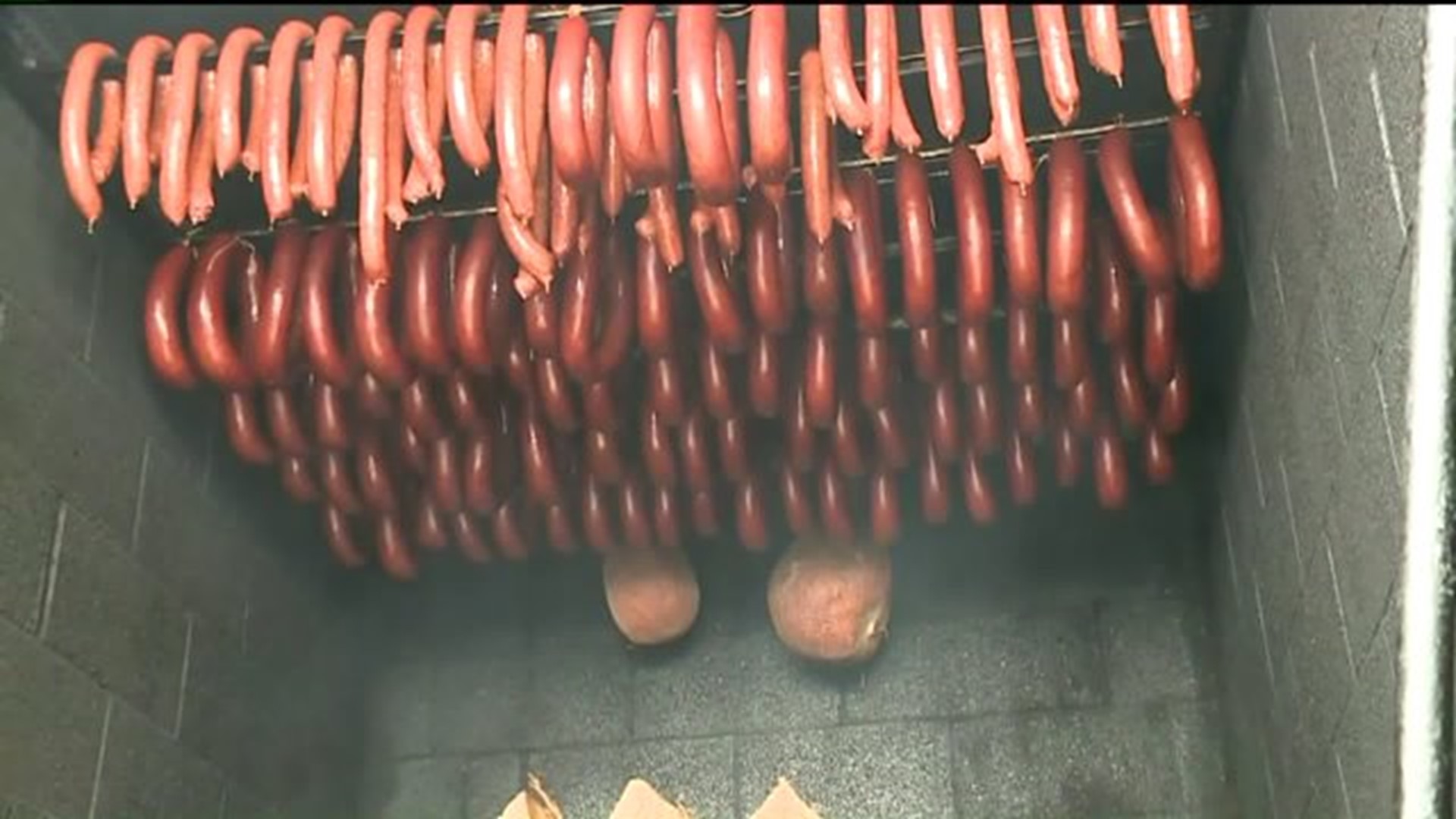 Meat Market Cashing In on Holiday Rush