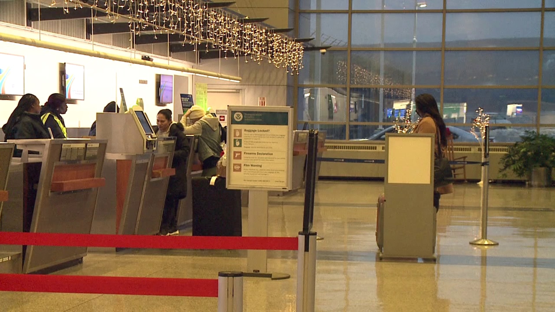 Flights are canceled across the country as travelers try and get to their destinations right before the holidays.