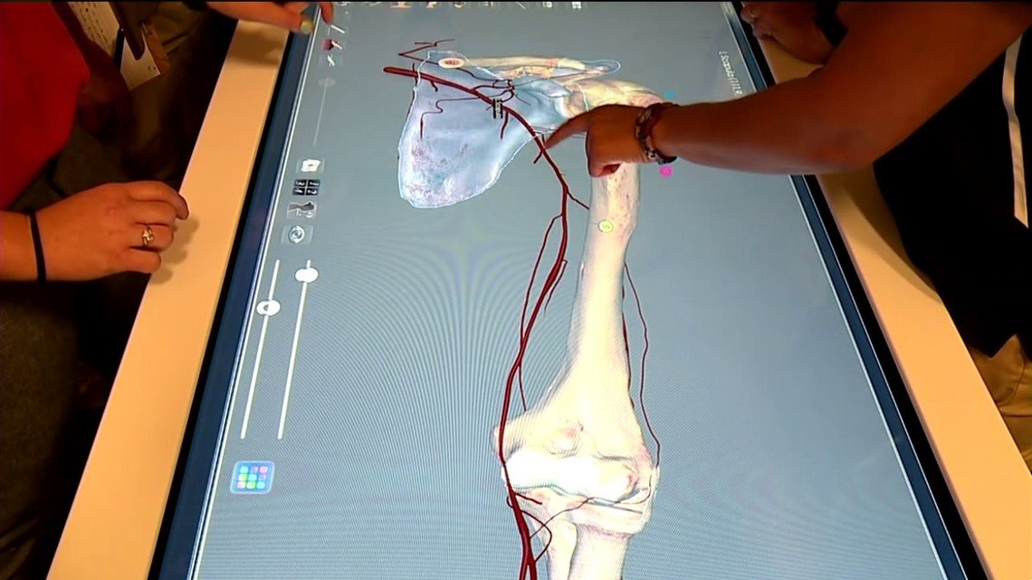 ESU Unveils New Virtual Anatomy Table