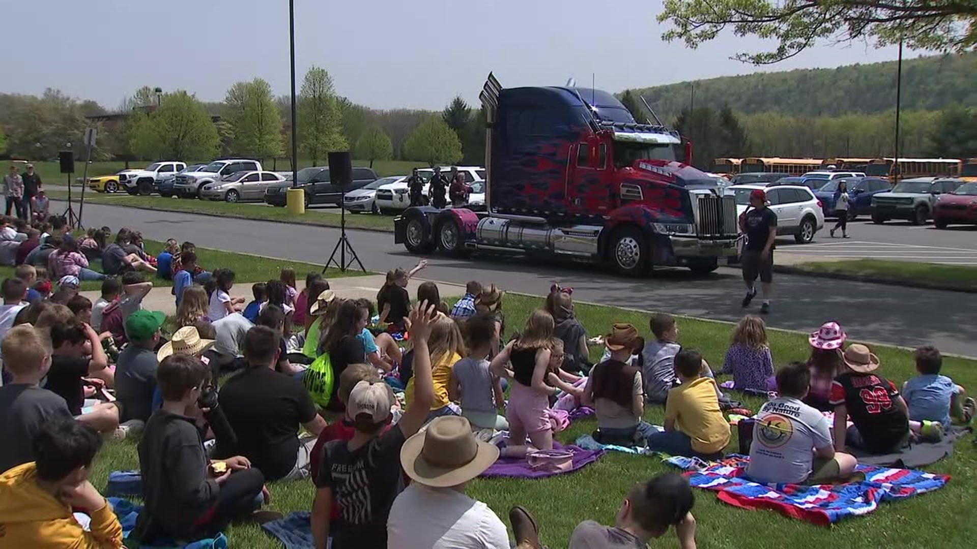 Teachers say having Optimus Prime share a lesson on anti-bullying drove the message home for students.