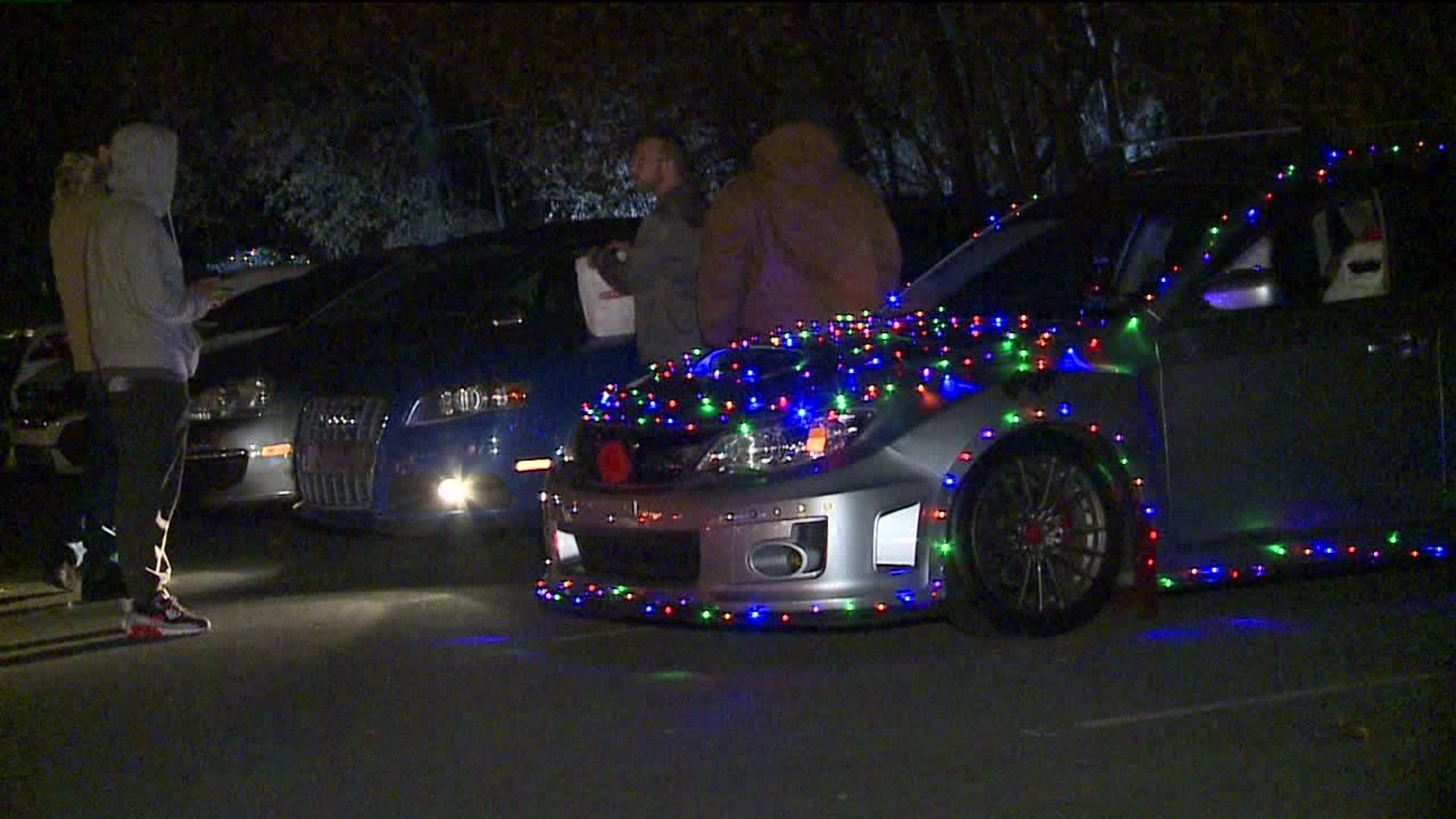More Than 50 Drivers Participate in Toys for Tots Christmas Cruise