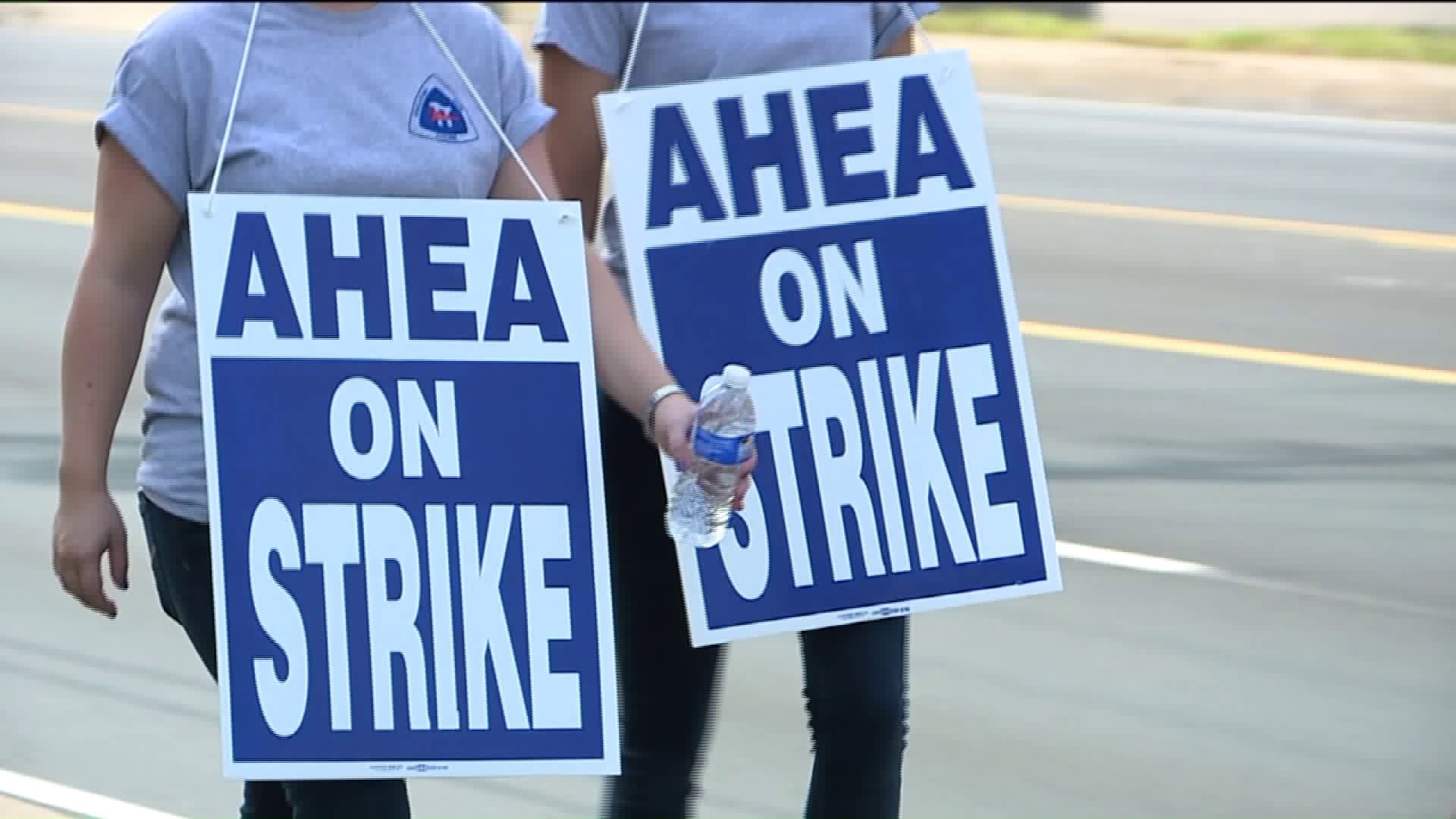 Abington Heights Teachers on Strike